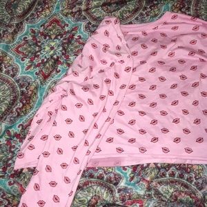 Long sleeve crop top